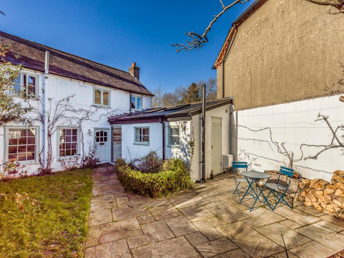 Pass The Keys Charming Downland Cottage Chichester Exterior foto